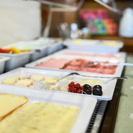 Hotel Goldener Hirsch