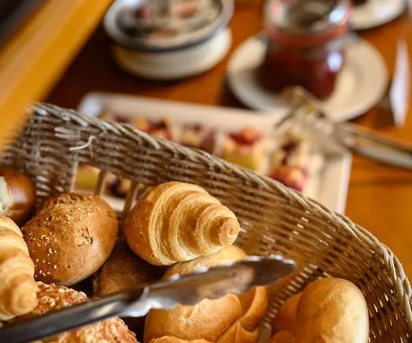 Hotel Goldener Hirsch